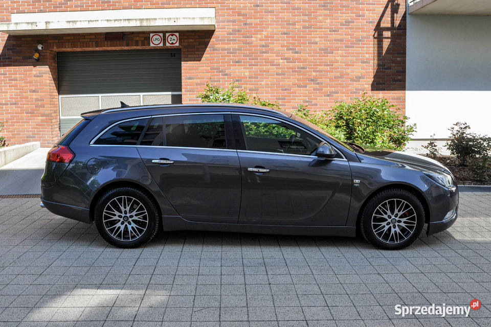 Opel Insignia 20T 220 Automat 4x4 Skóry OPCLine Wrocław
