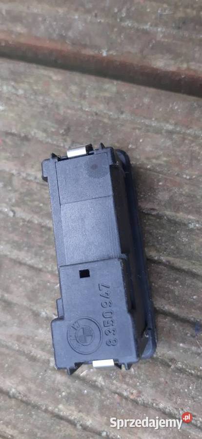 Bmw E39 PRZEŁĄCZNIK ŚWIATEŁ AWARYJNYCH Kościerzyna