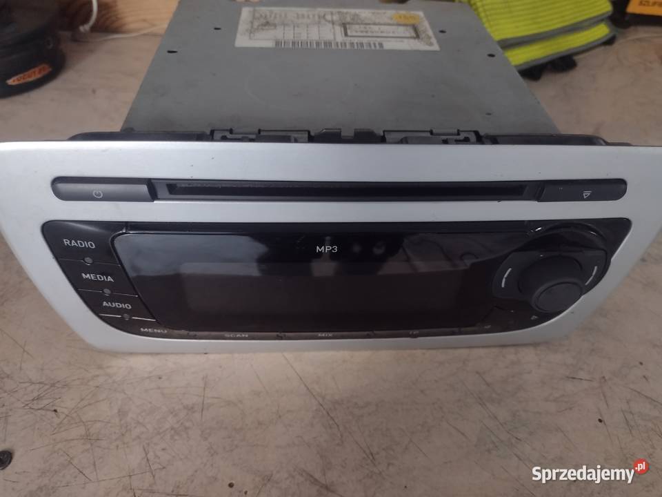 Seat Ibiza fabryczne radio