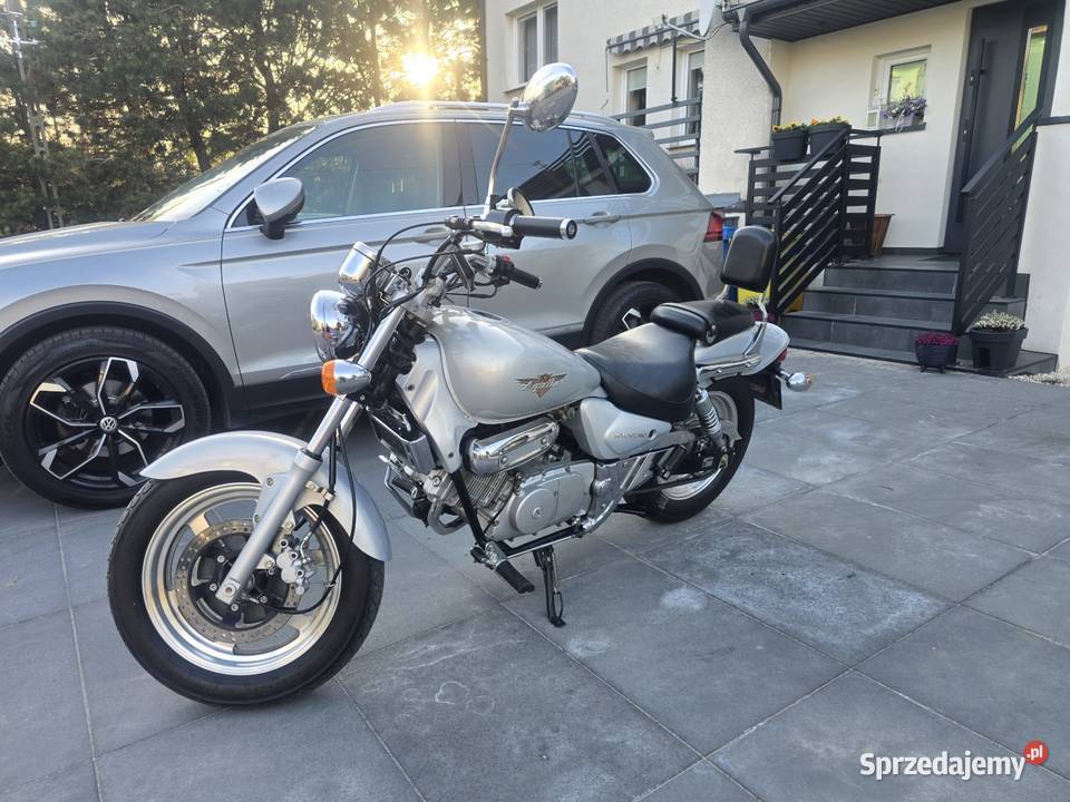 Hyosung Aquila GV 125 V2 na kat B Rok produkcji 2001 Malbork