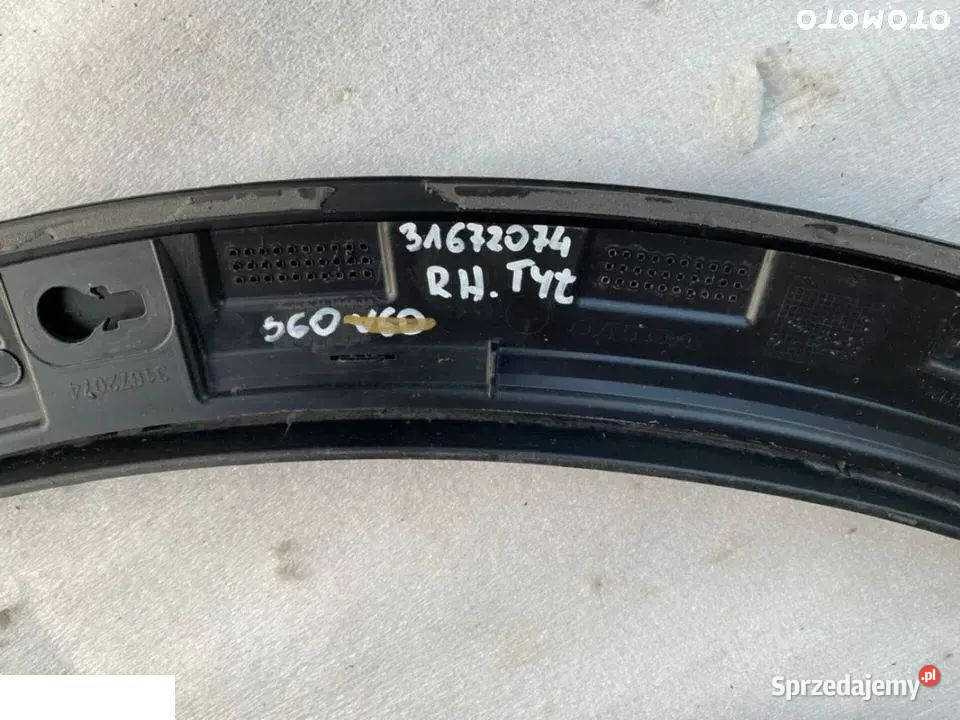 Volvo S60 CC listwa błotnik prawy tył 31672074 części blacharskie sprzedam
