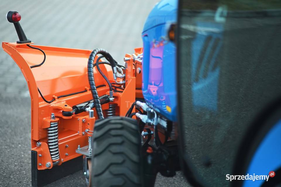 LS Tractor XJ25 HST 4x4 244 IND CAB pług do Tajęcina