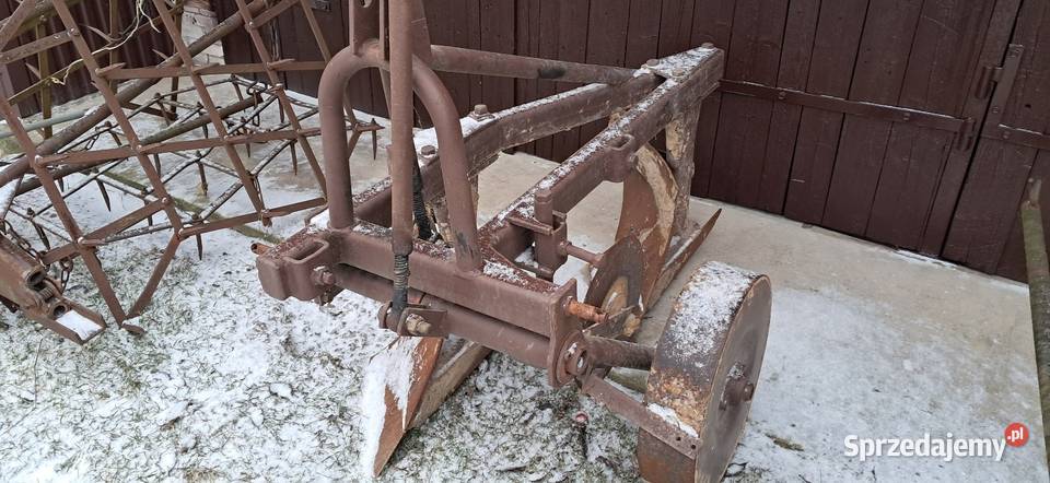 Używany pług dwuskibowy nieuszkodzony