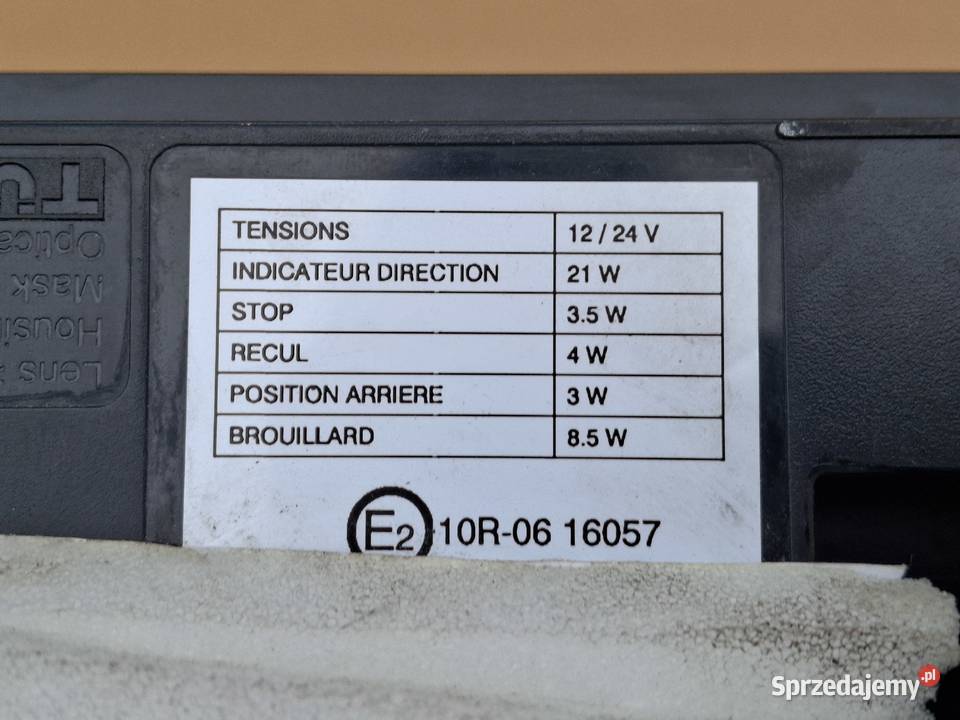 SCHMITZ VIGNAL LAMPA PRAWY TYŁ PRAWA TYLNA LED Bieleń sprzedam