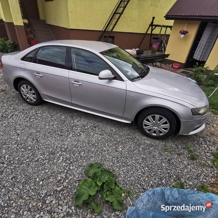 Zadbany audi a4 b8 20tdi 143 tanio nieuszkodzony świętokrzyskie Ostrowiec Świętokrzyski