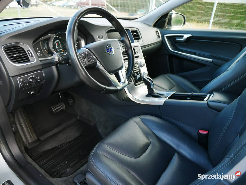 Volvo V60 Cross Country 20 T5 245 Eu6 4x4 AWD system Start-Stop Goczałkowice-Zdrój sprzedam