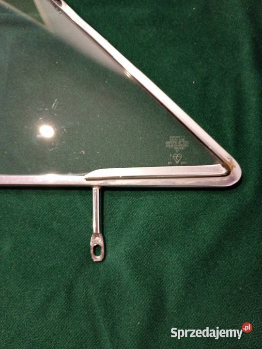 Szyba boczna prawa uchylna Opel Rekord A lubelskie