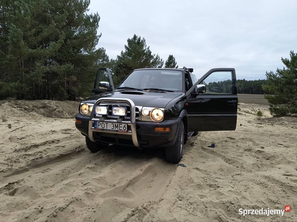 Ford Maverick Nissan Terrano Grabów nad Prosną