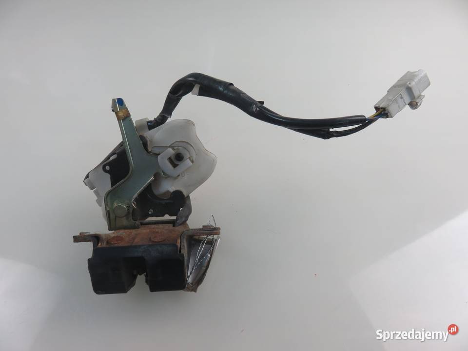 ZAMEK KLAPY TOYOTA AVENSIS VERSO M2 osobowe Zamki, wkładki i kluczyki