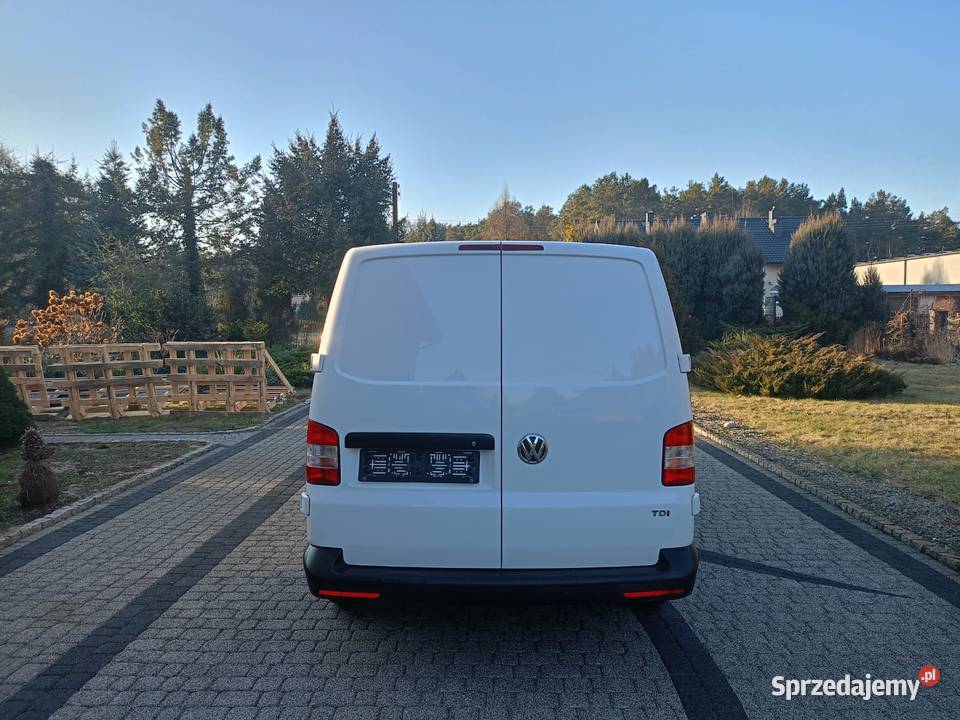 VOLKSWAGEN TRANSPORTER LONG CHŁODNIAIZOTERMA Z