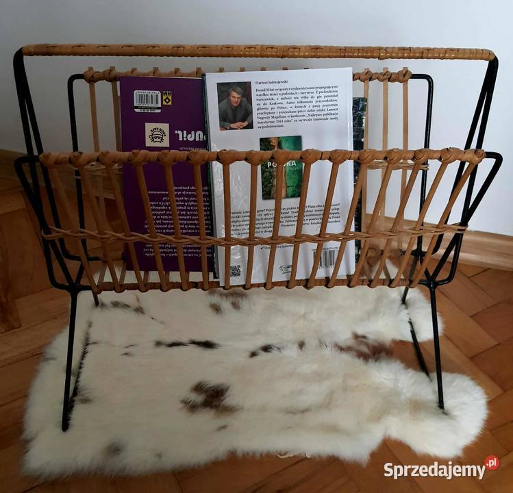 stojak na gazety gazetnik z ratanu lata 70 Łódź