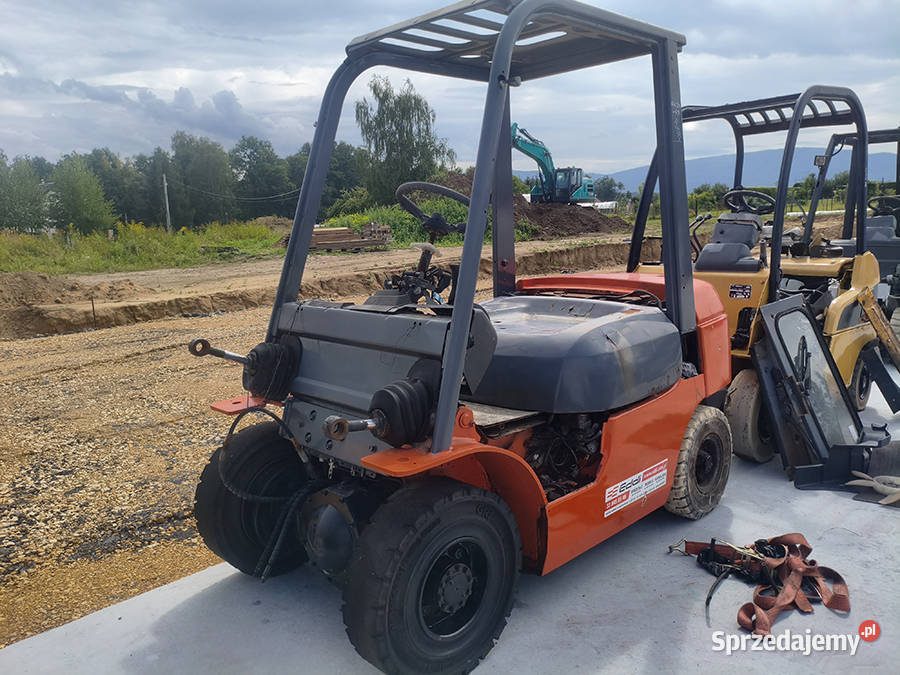 Wózek widłowy Toyota 7FGF25 25 t 2006 SPRZEDAŻ Kęty