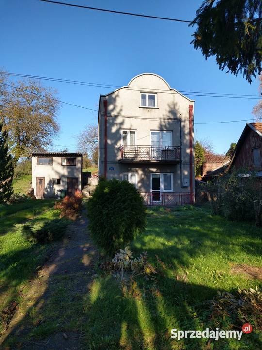 Sprzedam dom w centrum Żurawicy