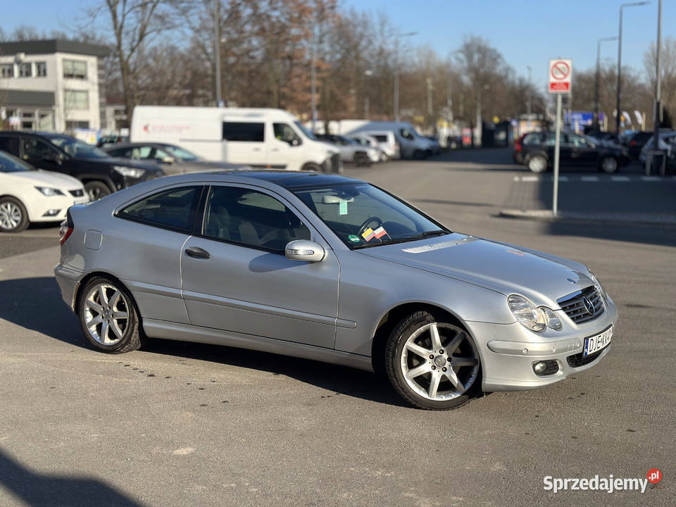 Mercedes C180 W203 polift zadbany bez rdzy klima Wrocław