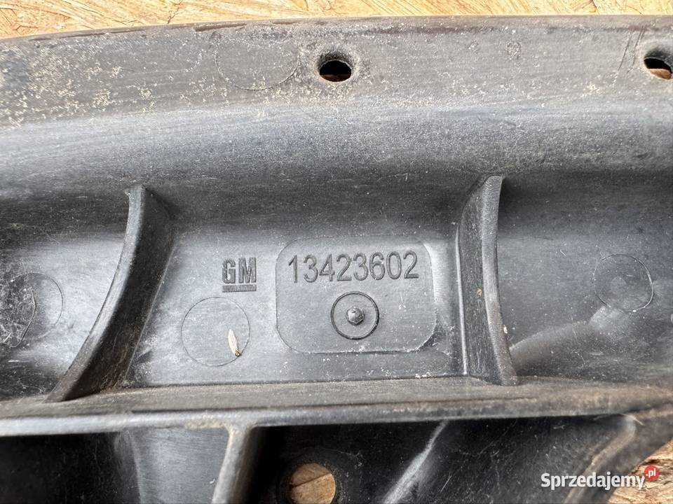 Belka dolna wzmocnienie zderzaka przód Opel Międzychód