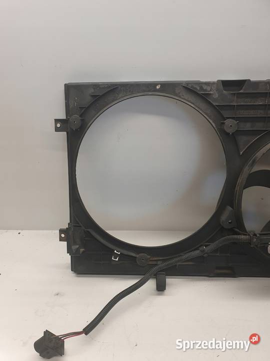 OBUDOWA WENTYLATORÓW AUDI VW SEAT 1J0121207M Przystajń