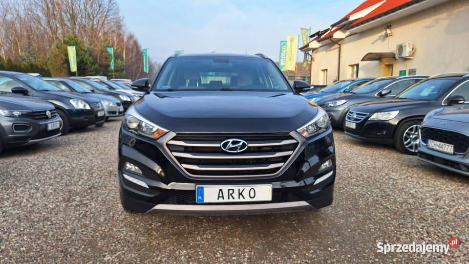 Hyundai Tucson polski salon 2 komplety opon III podgrzewane fotele Tucson Zieleniewo sprzedam