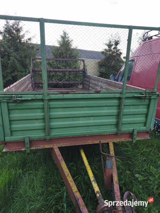 Rozrzutnik obornika agromet jednoosiowy stan podlaskie Bielsk Podlaski