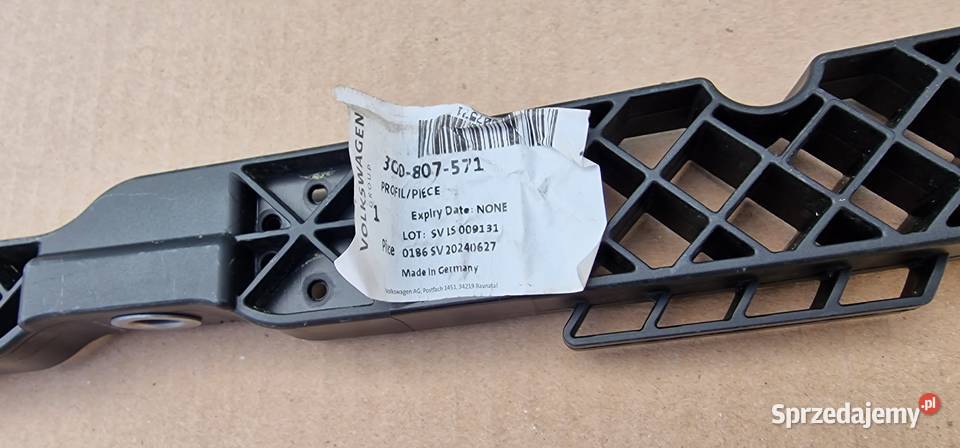 VW PASSAT B8 WSPORNIK MOCOWANIE PROWADNICA Bieleń sprzedam