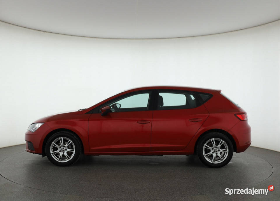 Seat Leon 12 TSI czerwony Piaseczno
