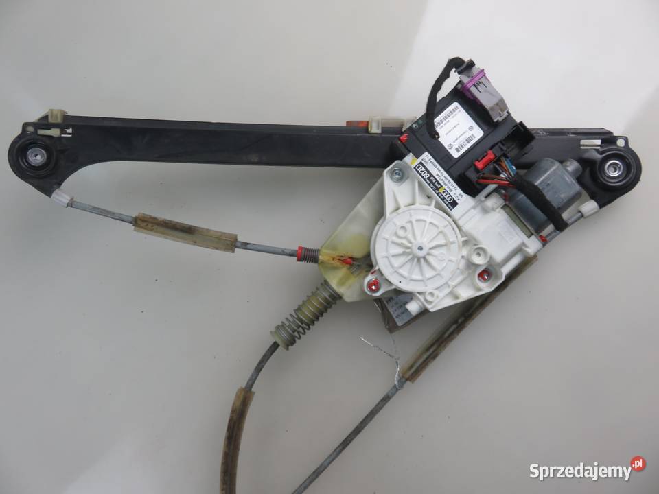 PODNOŚNIK SZYBY PRAWY 3D AUDI A3 8P 8P0959802D