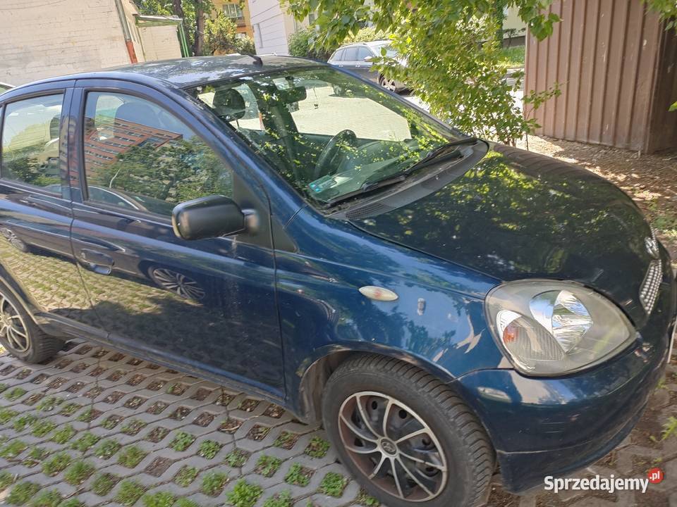Toyota Yaris 11 benzyna łódzkie Łódź sprzedam