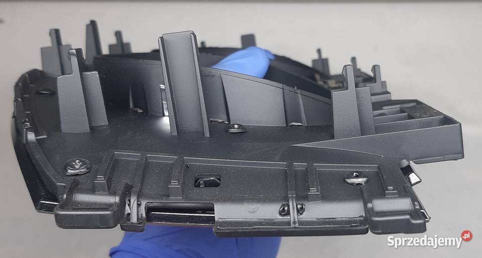 OBUDOWA RAMKA DEKOR LICZNIKA VW GOLF VII osobowe Części Mielęcin