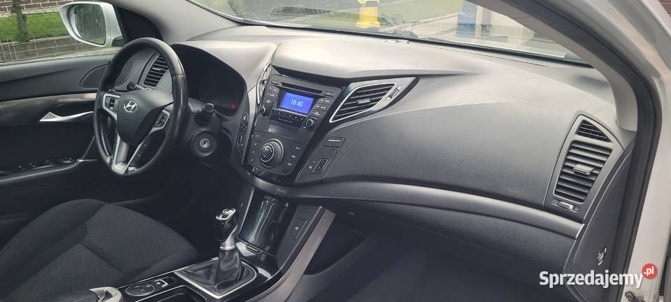 OKAZJA HYUNDAI I40 17CRDI SEDAN 2014r SALONPL lakier metallic Wrocław