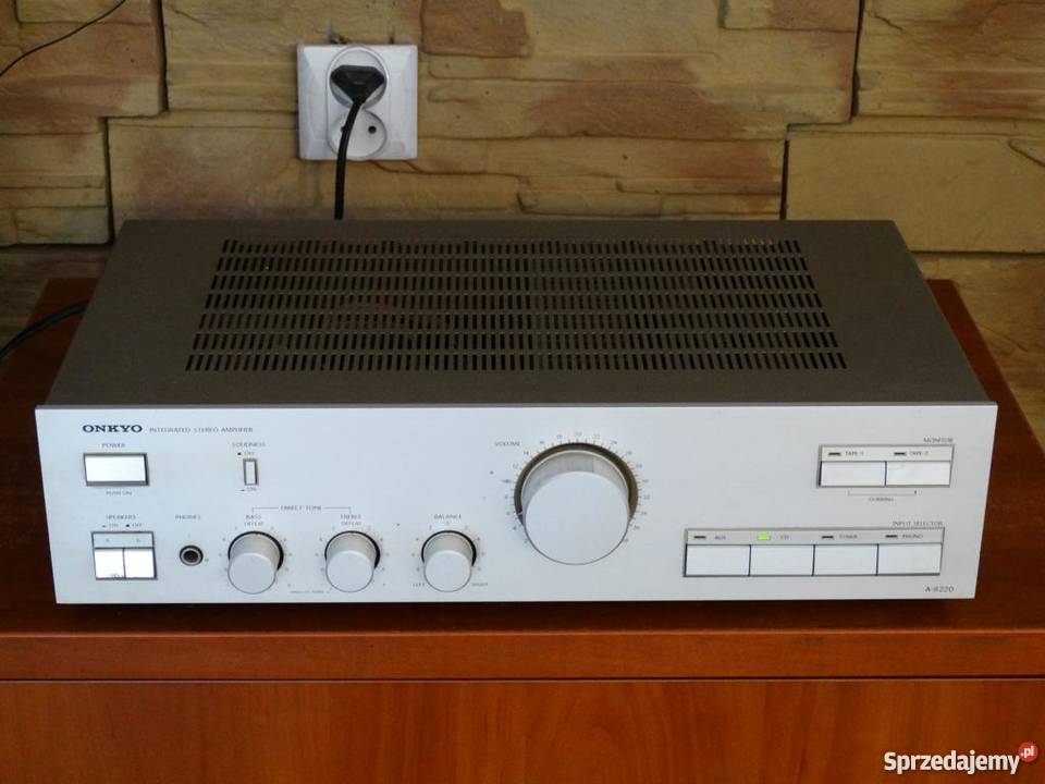 Wzmacniacz Onkyo A8220 mocny i sprawnyWYSYŁKA Jasło sprzedam