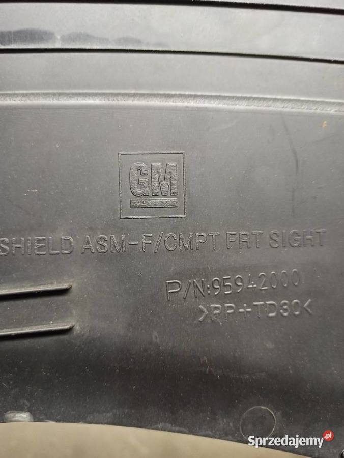 Osłona pasa przedniego Chevrolet Captiva Lift Pasy przednie i tylne Dębica