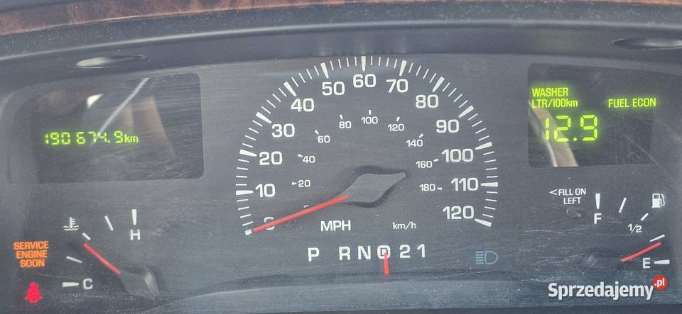 Lincoln Town Car 2001 46 V8 300 zamiana Krasnystaw