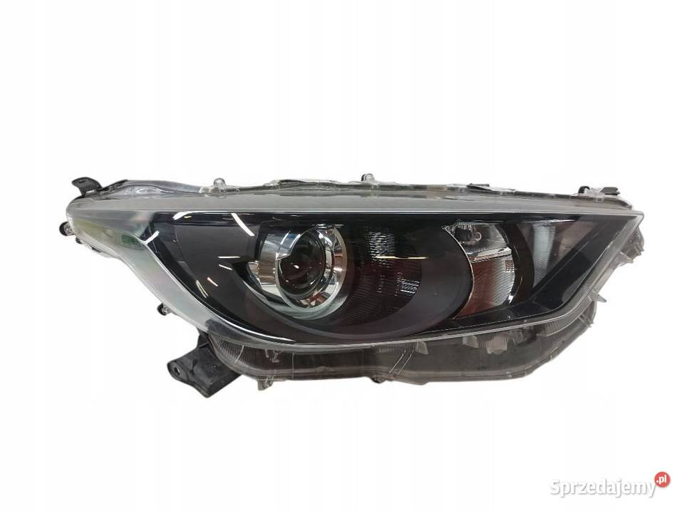 LAMPA PRZÓD PRAWA EU Toyota Yaris IV 2020 sprzedam