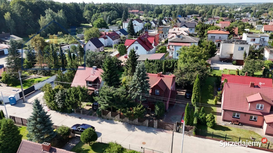 Klimatyczny dom wolnostojący w otoczeniu zieleni Iława