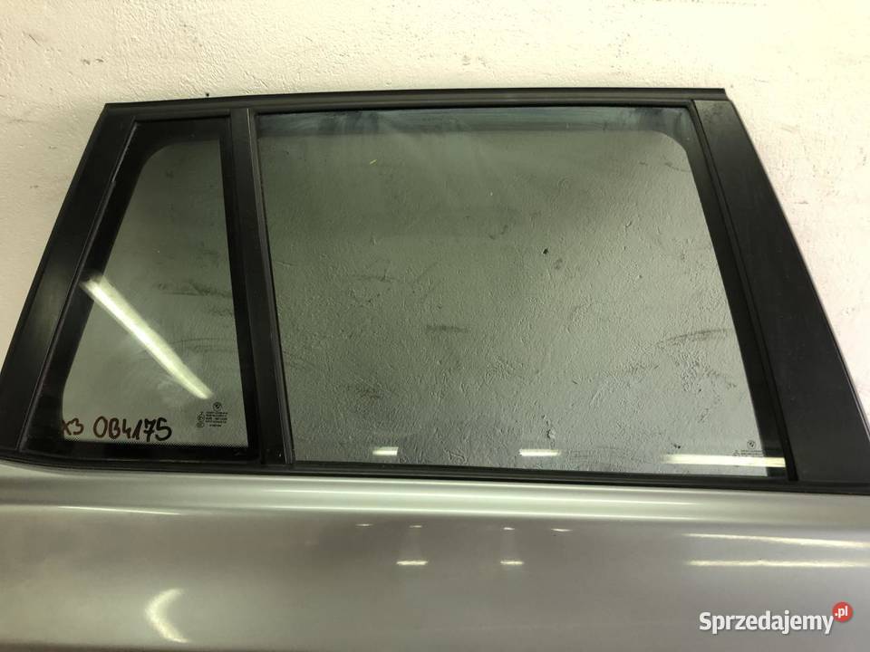 DRZWI PRAWY TYŁ BMW X3 E83 A087 SILBERGRAU Drzwi