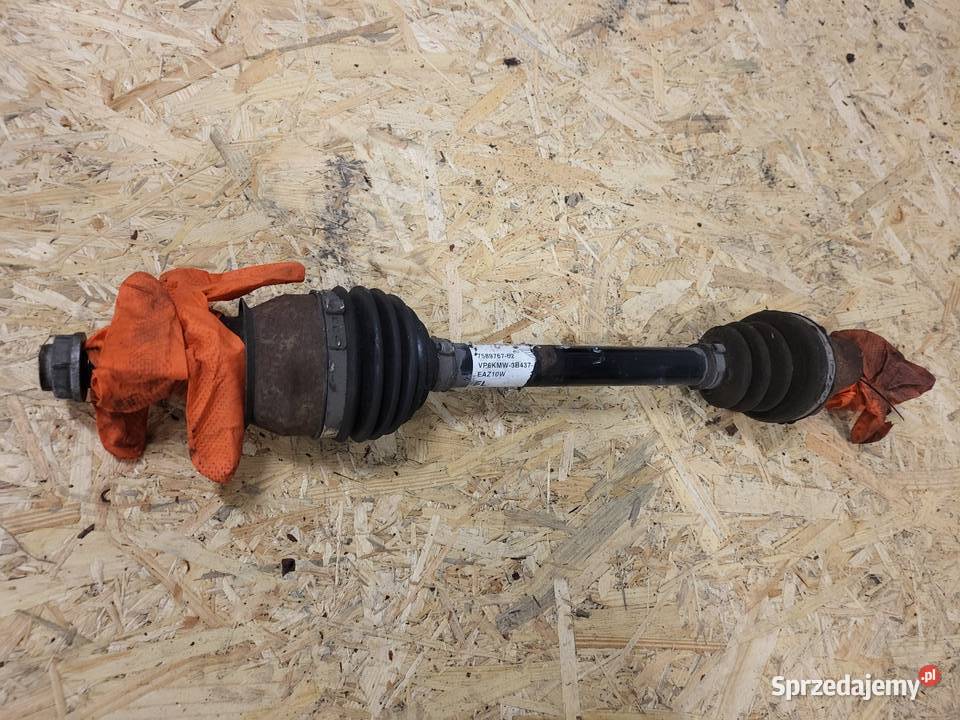 Mini R56 14 VTI polos krotka lewa maly przebieg Rok produkcji 2009 Wiry