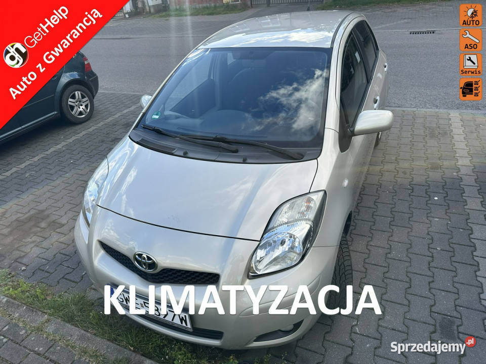Toyota Yaris 5 drzwi10 Benzyna VVTiNiski ogrzewanie postojowe