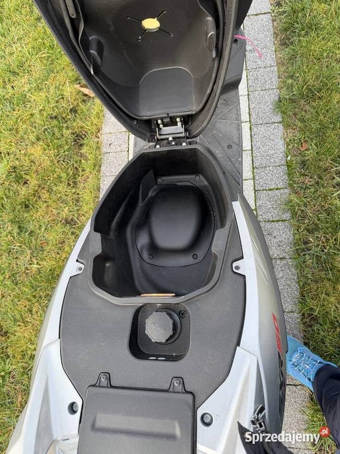 Skuter Aprilia SXR 50 Szczecin