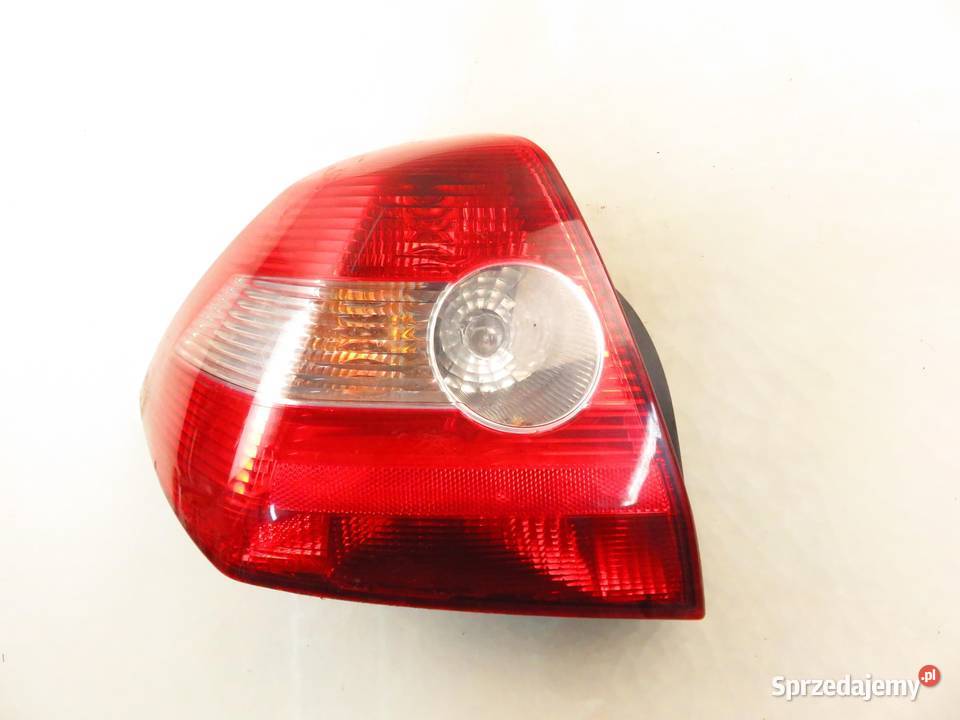 LAMPA LEWA TYLNA RENAULT MEGANE II