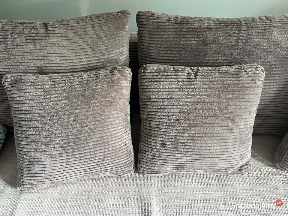 Dwie poduszki kompletu BRW Peter 40x40 stan różowy Poznań