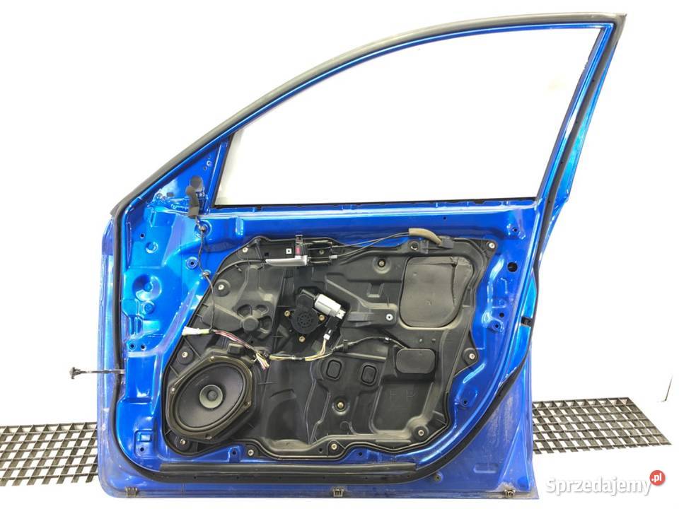 DRZWI PRAWY PRZÓD MAZDA 3 Hatchback 0309