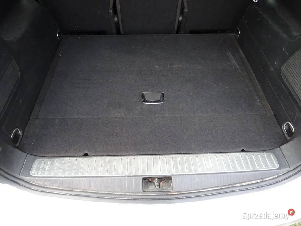 Bagażnik podłoga wykładzina schowki boczek łódzkie Parcice