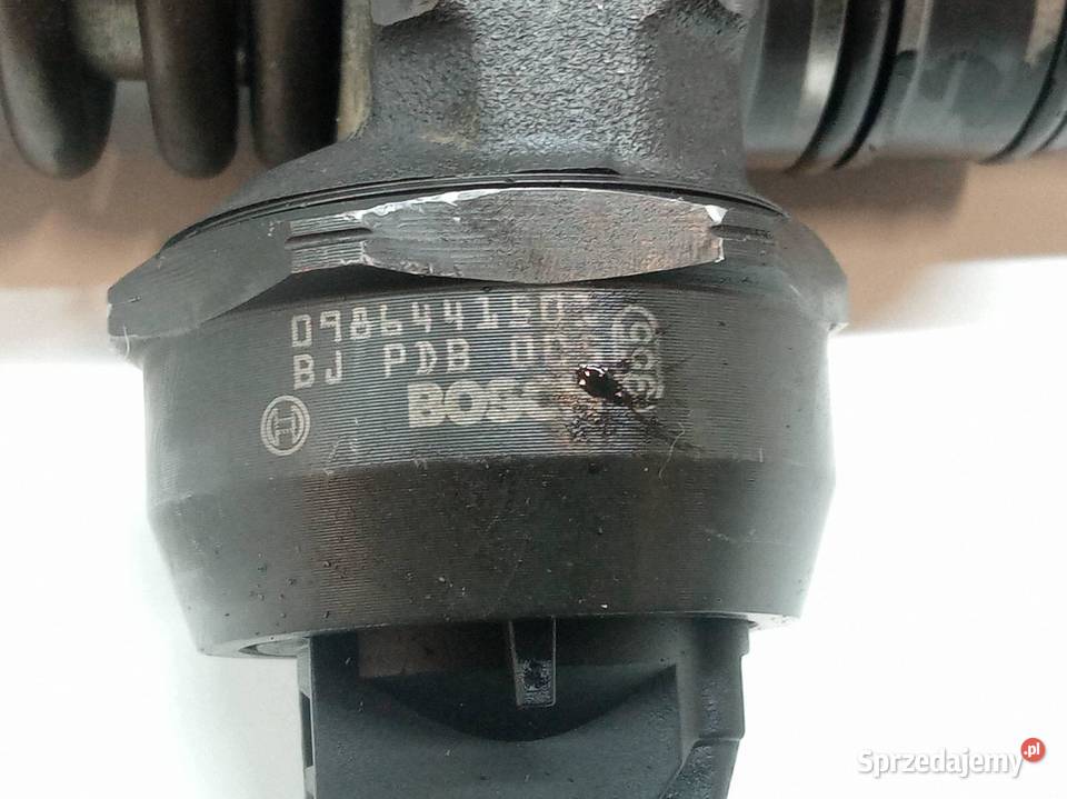 POMPOWTRYSKIWACZ 045130079X 0986441501 19 TDI sprzedam