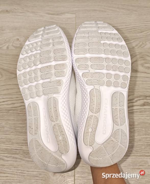 Buty do biegania Under Armour 26.5cm Złocieniec sprzedam