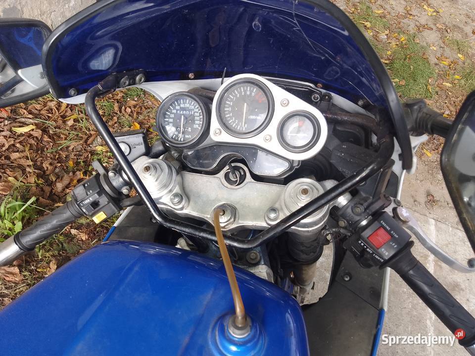 Suzuki GSXR 1100 92r w całości na części Sandomierz