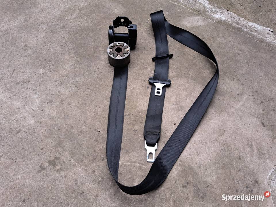 Fiat 126p ST pasy bezpieczeństwa przód wielkopolskie Leszno