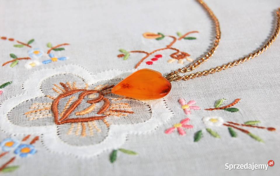 Serce z bursztynu bursztyn przedwojenny wisiorek lubelskie