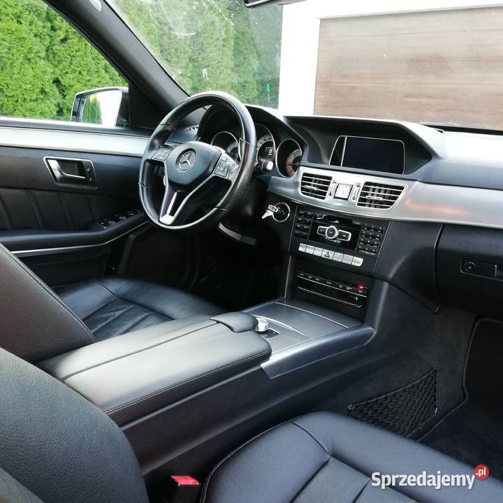 Mercedes E klasa 220CDI 170 Avangarde nawigacja Rytwiany