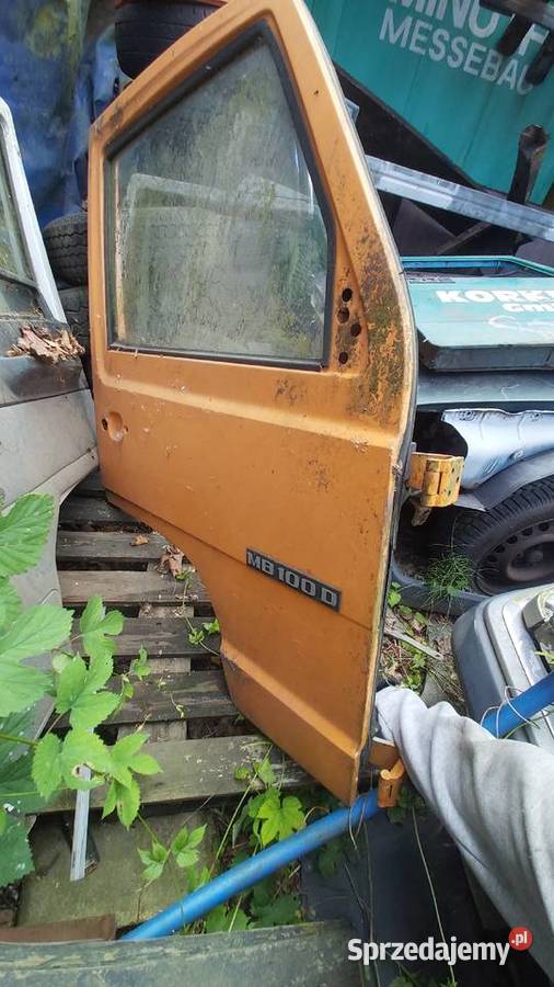Mercedes MB100 drzwi prawe przednie Przeźmierowo
