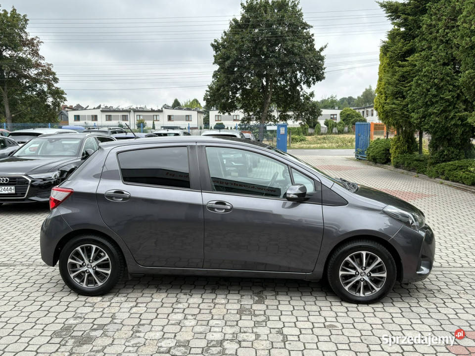 Toyota Yaris Rezerwacja III 20112019 Tarnowskie Góry sprzedam