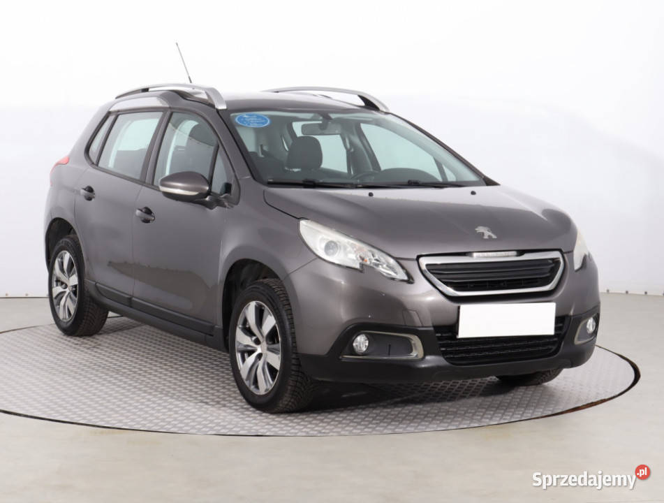 Peugeot 2008 12 PureTech Rok produkcji 2015